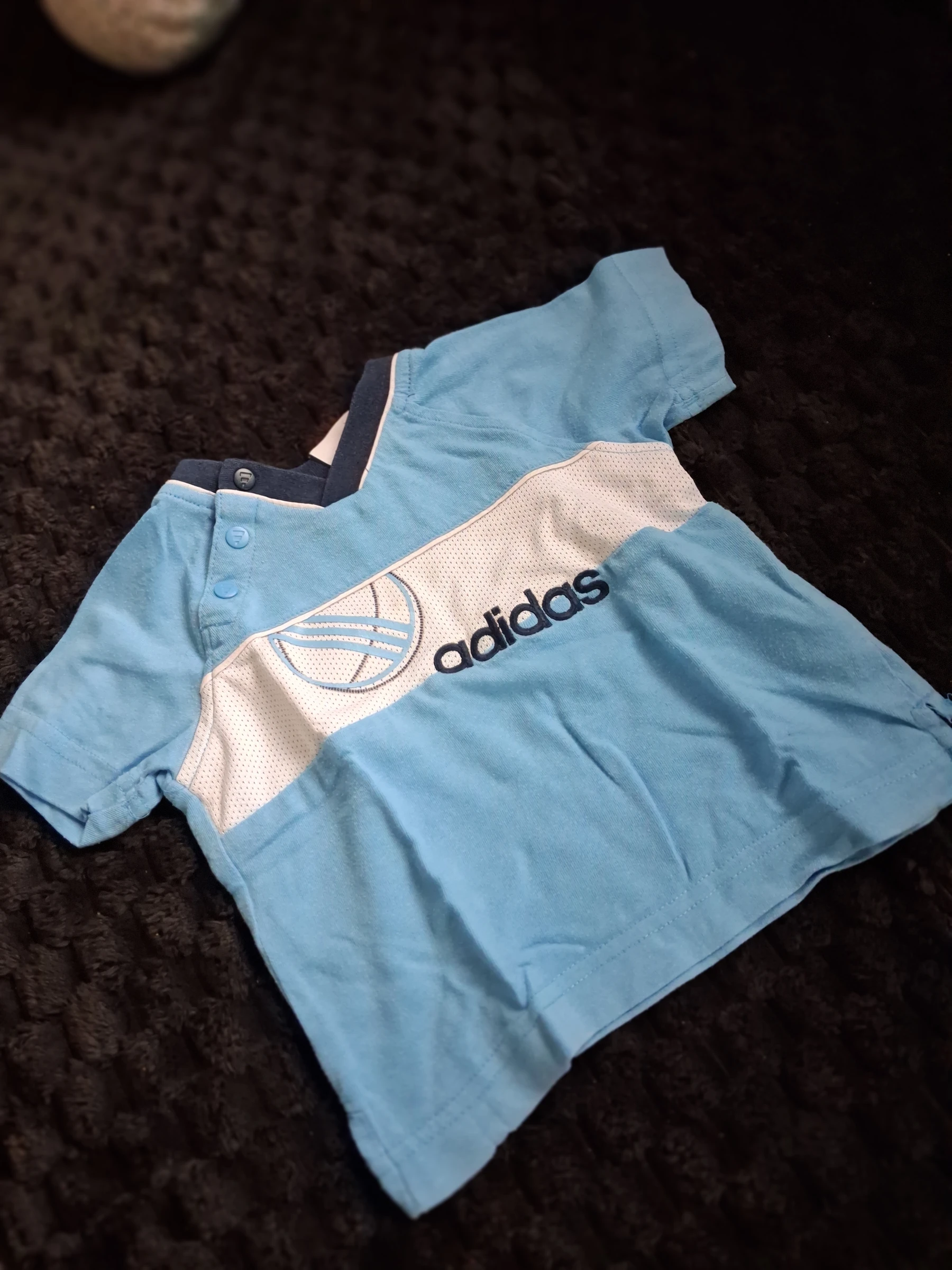 Tee shirt